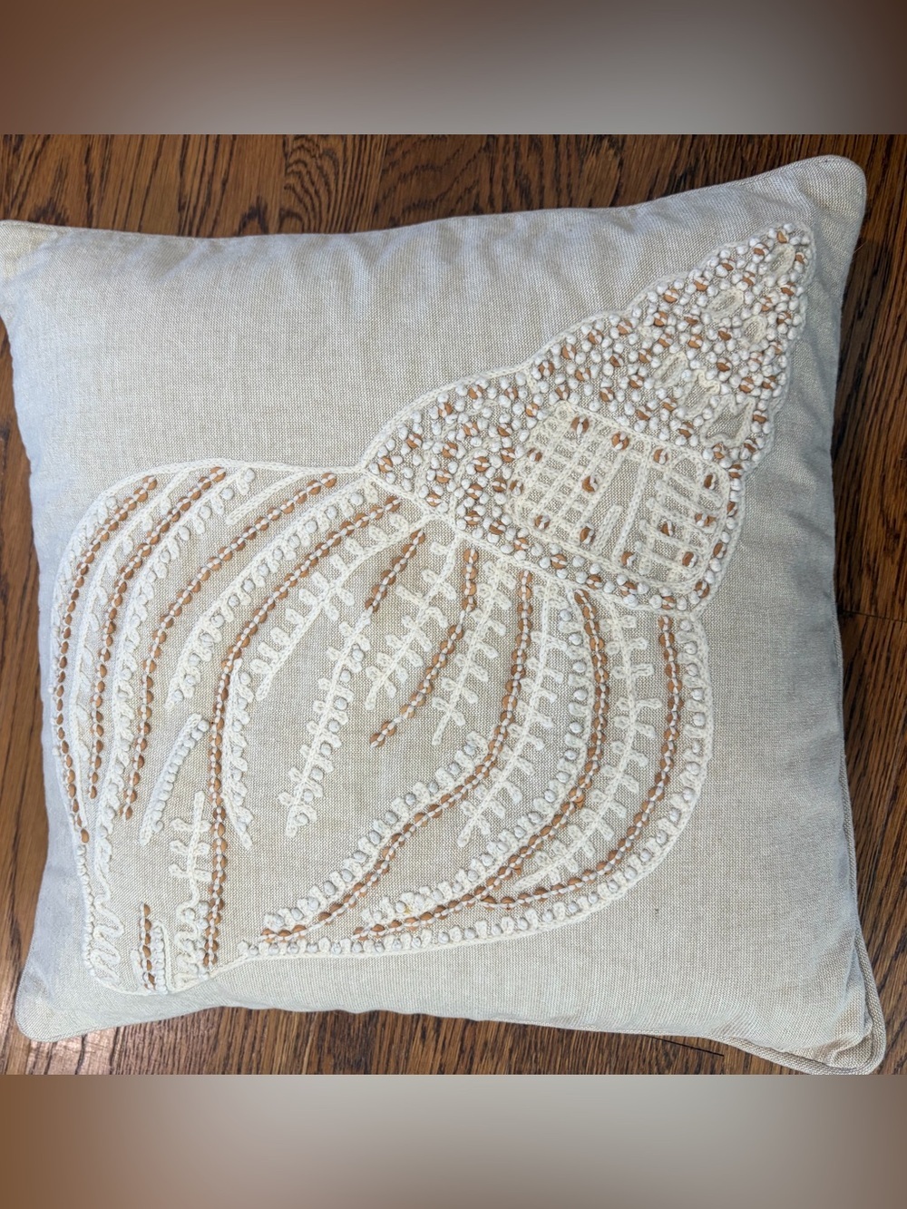 Pottery Barn Coastal Nautical Embroidered Seashell Decor Pillow Cover 18x18 Tan